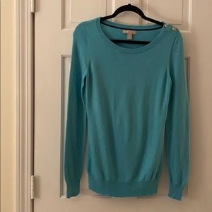 Round neck long sleeve sweater